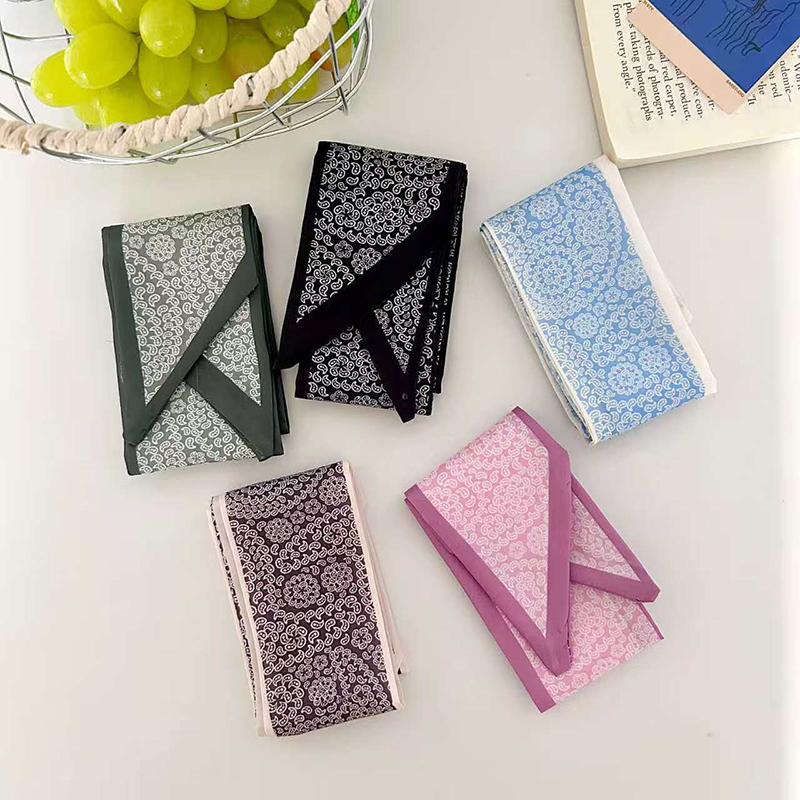 2026 New Arrival Women Geometr - огляд і ціна Ascot Neck Scarf