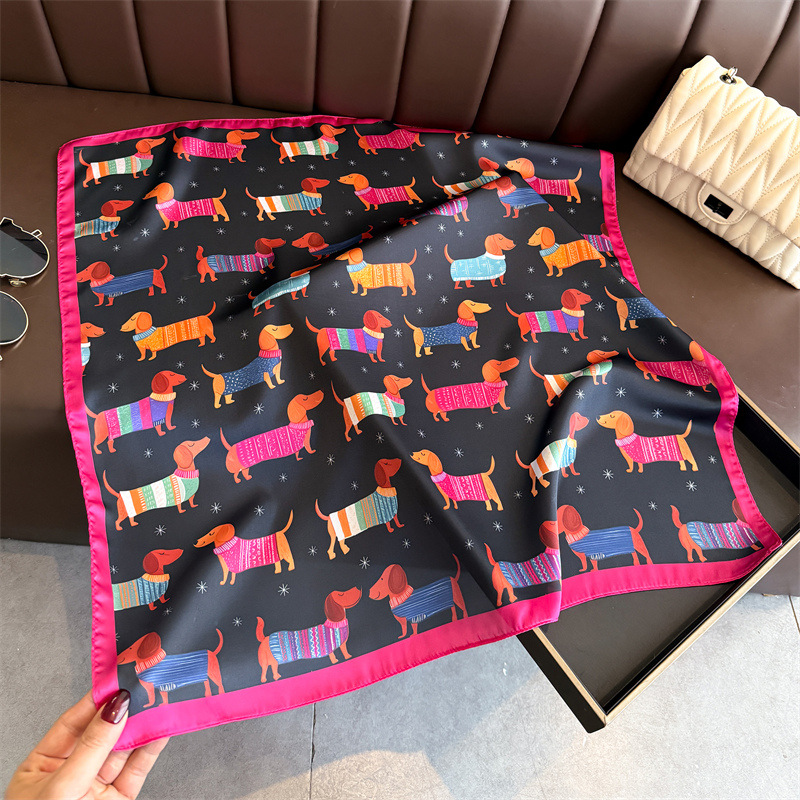 Fashion Wiener Dog Print Banda - огляд і ціна Scarf Silk Square